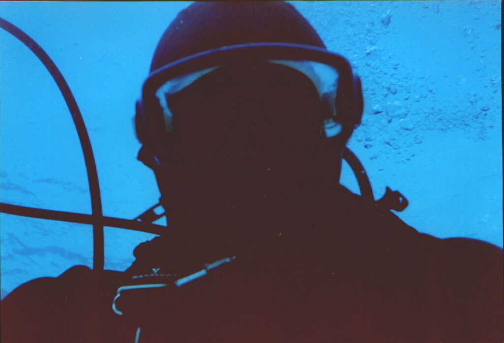 20019