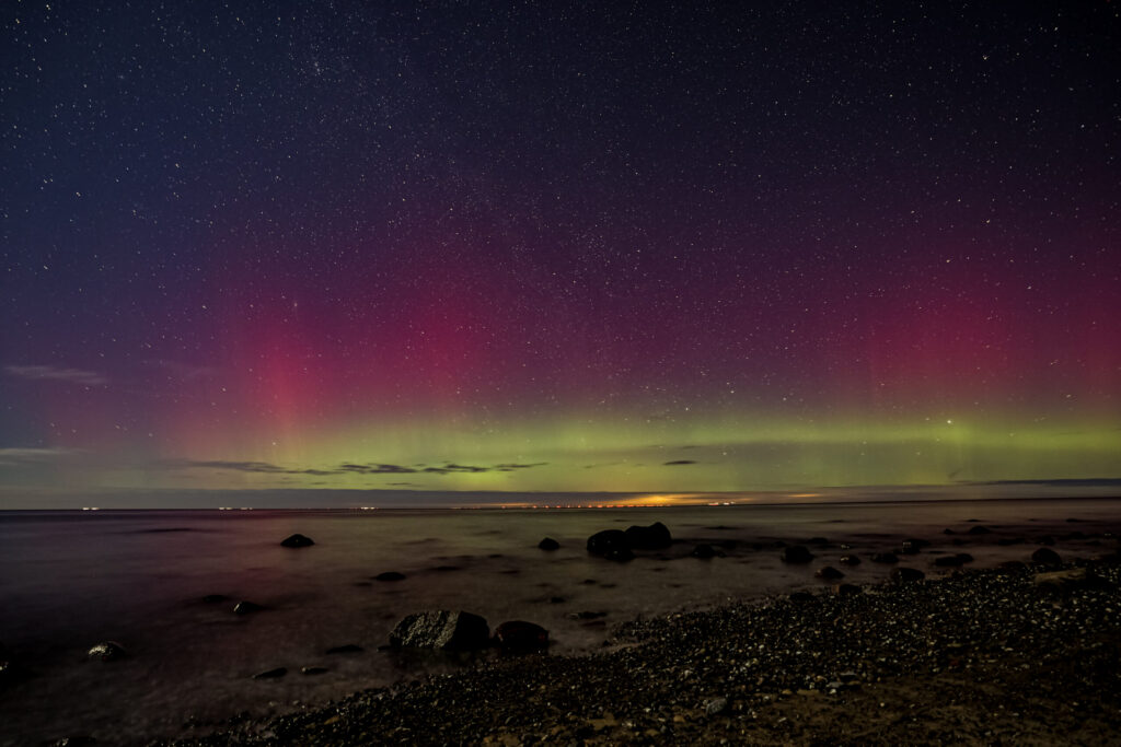 Aufgenommen: 27.02.2023 23:08 | Gerät: Canon EOS R6 | Belichtungszeit: 13/1 s | Blende: f/2.8 | ISO: 1000 | Blitz: nein