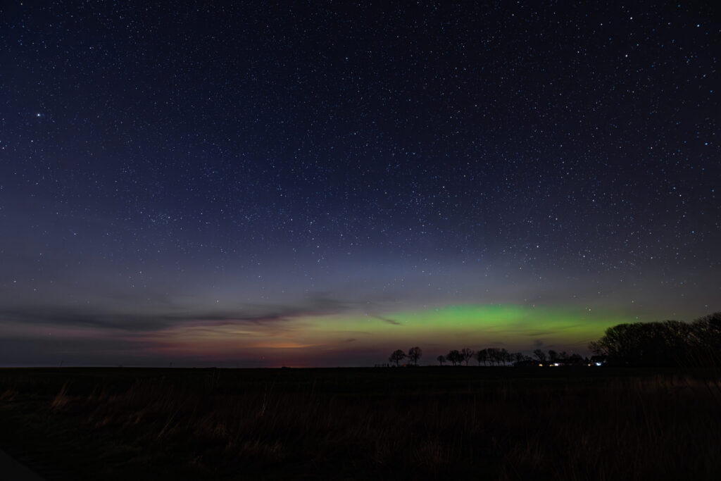 Aufgenommen: 23.04.2023 22:58 | Gerät: Canon EOS R6 | Belichtungszeit: 20/1 s | Blende: f/5.0 | ISO: 1600 | Blitz: nein