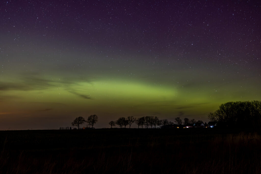 Aufgenommen: 23.04.2023 23:00 | Gerät: Canon EOS R6 | Belichtungszeit: 20/1 s | Blende: f/5.0 | ISO: 1600 | Blitz: nein