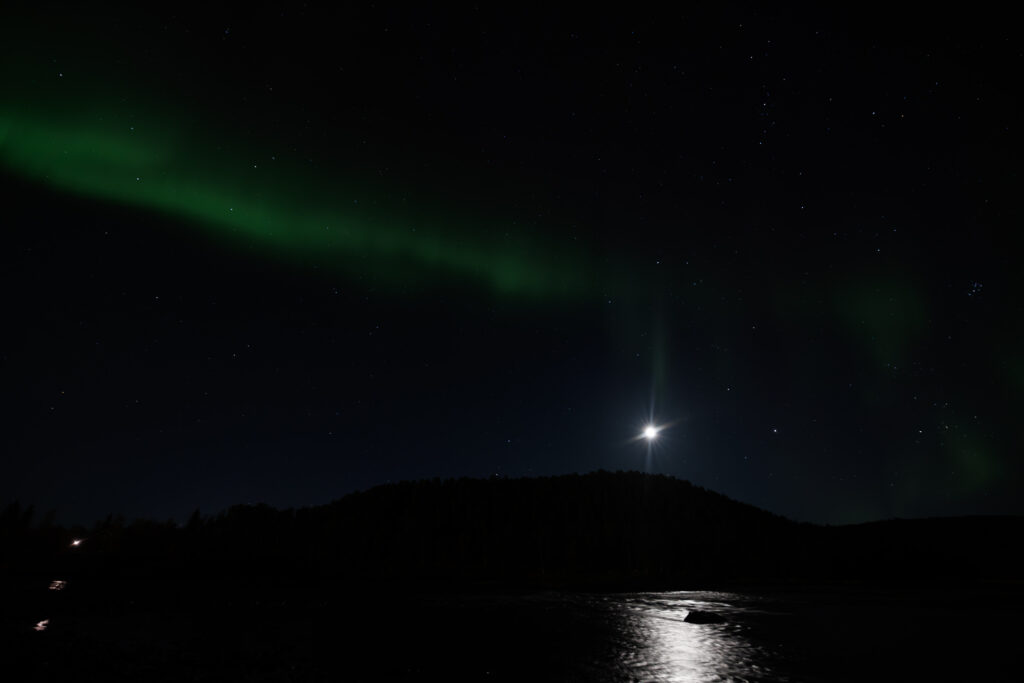 Aufgenommen: 24.09.2024 21:07 | Gerät: Canon EOS R5 | Belichtungszeit: 2/1 s | Blende: f/2.8 | ISO: 1600 | Blitz: nein