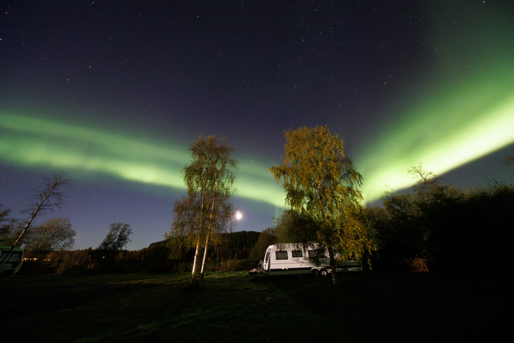 Aufgenommen: 24.09.2024 20:27 | Gerät: Canon EOS R5 | Belichtungszeit: 5/1 s | Blende: f/4.0 | ISO: 6400 | Blitz: nein
