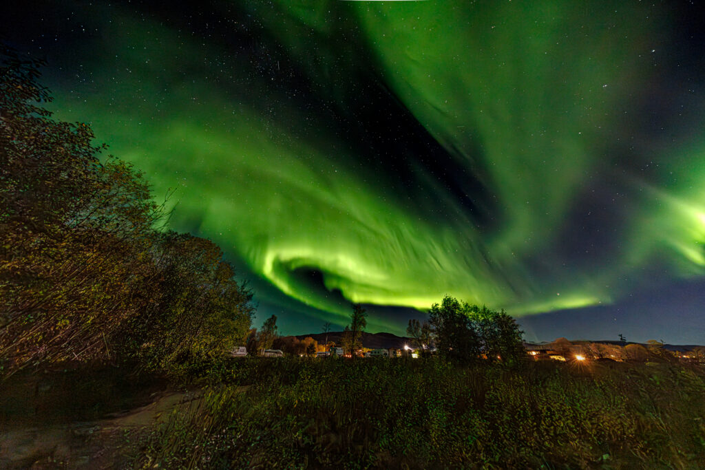 Aufgenommen: 24.09.2024 20:46 | Gerät: Canon EOS R5 | Belichtungszeit: 32/10 s | Blende: f/4.0 | ISO: 3200 | Blitz: nein