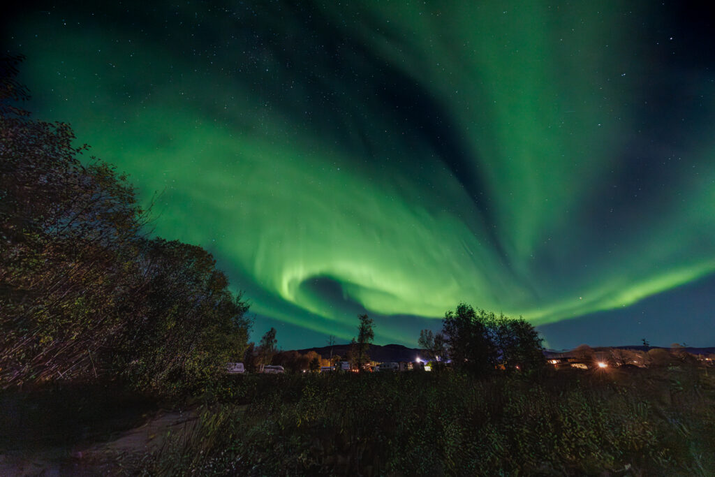 Aufgenommen: 24.09.2024 20:47 | Gerät: Canon EOS R5 | Belichtungszeit: 25/10 s | Blende: f/4.0 | ISO: 3200 | Blitz: nein