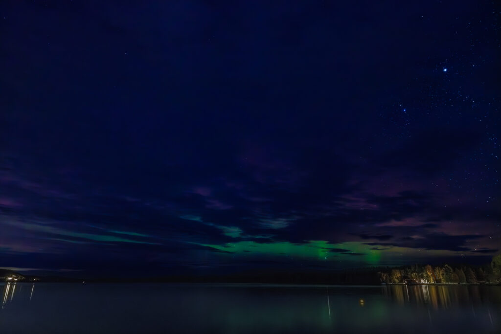 Aufgenommen: 03.10.2024 21:45 | Gerät: Canon EOS R5 | Belichtungszeit: 15/1 s | Blende: f/5.6 | ISO: 6400 | Blitz: nein