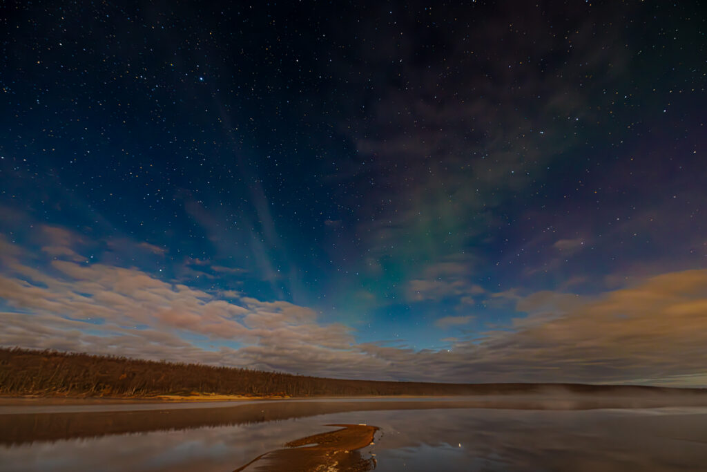 Aufgenommen: 22.09.2024 21:54 | Gerät: Canon EOS R5 | Belichtungszeit: 10/1 s | Blende: f/4.0 | ISO: 6400 | Blitz: nein