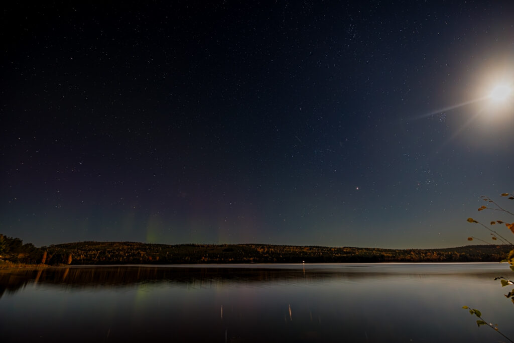 Aufgenommen: 21.09.2024 22:10 | Gerät: Canon EOS R5 | Belichtungszeit: 10/1 s | Blende: f/2.8 | ISO: 1600 | Blitz: nein