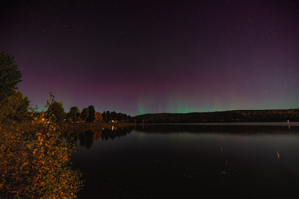 Aufgenommen: 21.09.2024 22:12 | Gerät: Canon EOS R5 | Belichtungszeit: 5/1 s | Blende: f/2.8 | ISO: 1600 | Blitz: nein