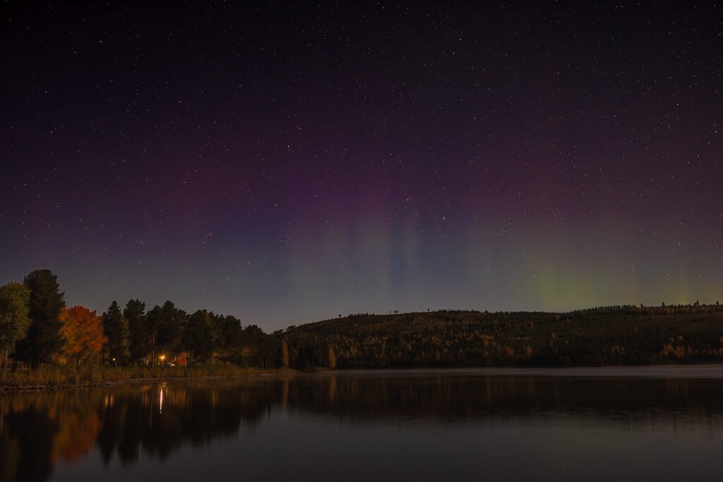 Aufgenommen: 21.09.2024 22:12 | Gerät: Canon EOS R5 | Belichtungszeit: 5/1 s | Blende: f/2.8 | ISO: 1600 | Blitz: nein